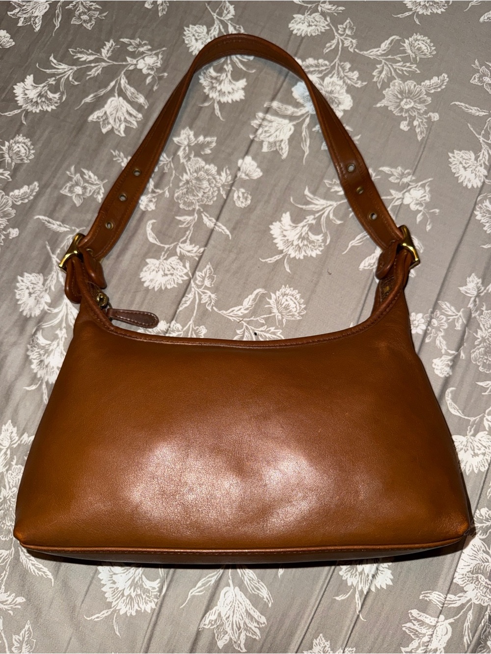 Vintage Coach legacy small hobo- Style 9059 - Picture 7 of 8